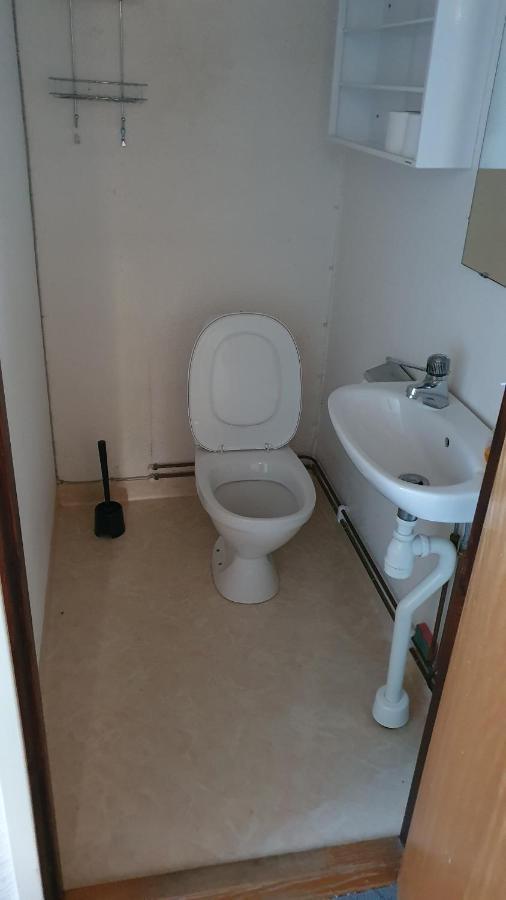 Sov Gott I Rabbalshede Apartment ภายนอก รูปภาพ